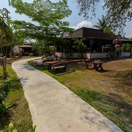 Cowboy Farm Resort Pattaya บ้านห้วยใหญ่ ภายนอก รูปภาพ