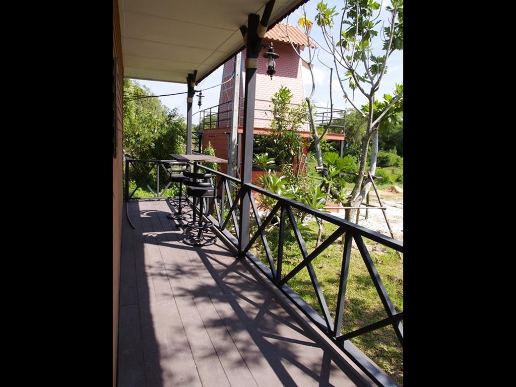 Cowboy Farm Resort Pattaya บ้านห้วยใหญ่ ภายนอก รูปภาพ