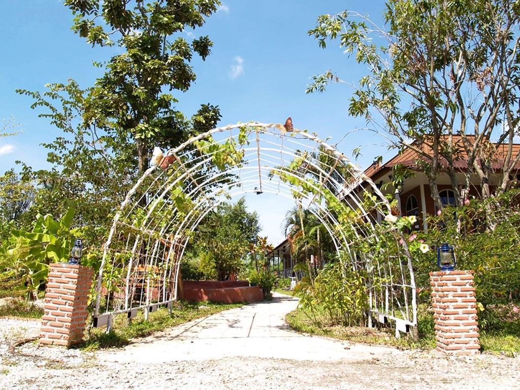 Cowboy Farm Resort Pattaya บ้านห้วยใหญ่ ภายนอก รูปภาพ