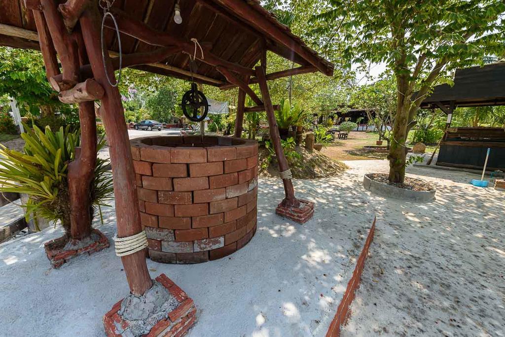 Cowboy Farm Resort Pattaya บ้านห้วยใหญ่ ภายนอก รูปภาพ